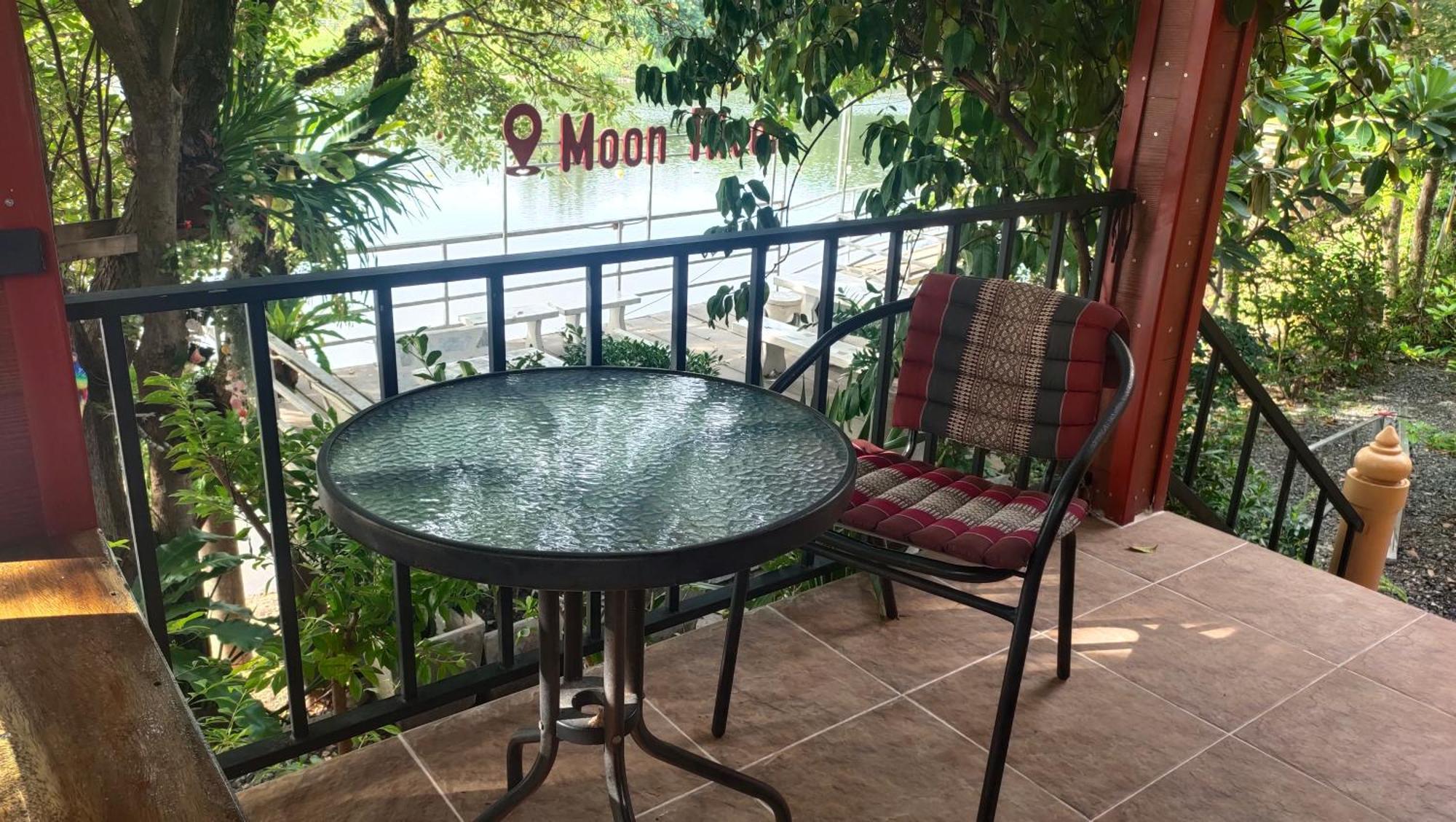Moon River Resort Phimai Екстериор снимка
